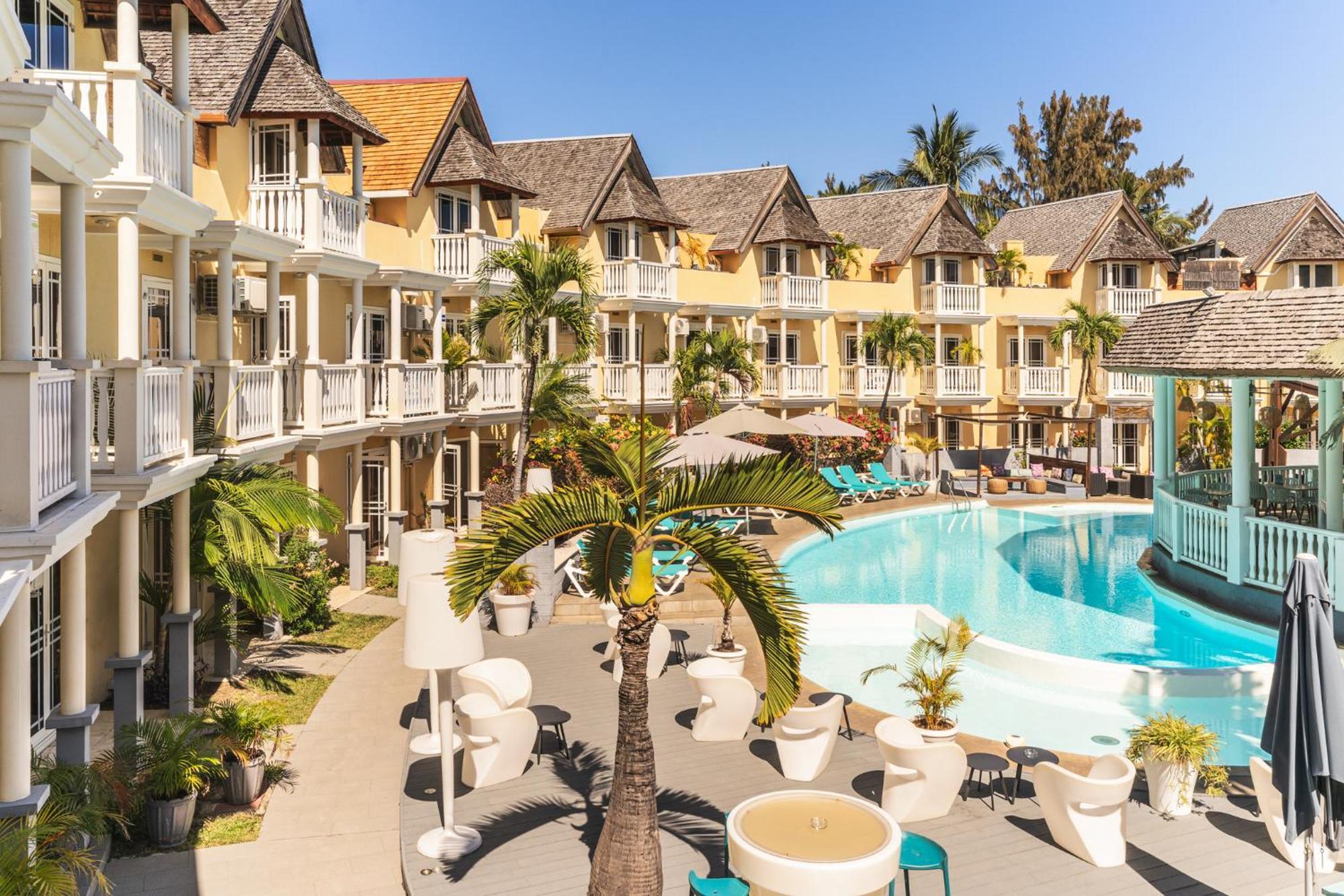 Hotel Exsel Ermitage Сен-Жиль-ле-Бэн Экстерьер фото